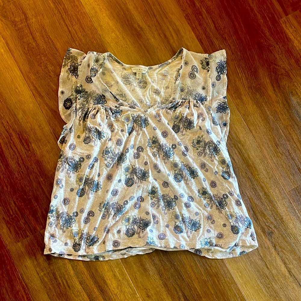 Lucky brand top